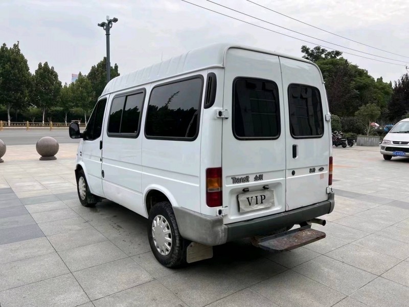 枣庄16年福特全顺9