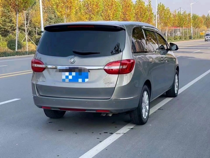 枣庄19年别克GL81