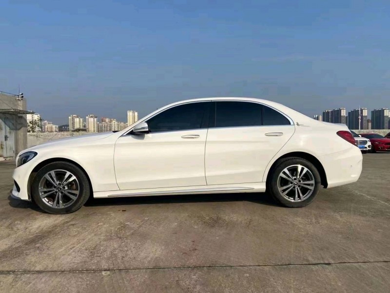宜昌17年奔馳C5