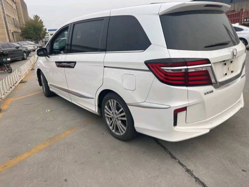 邯郸17年本田艾力绅4