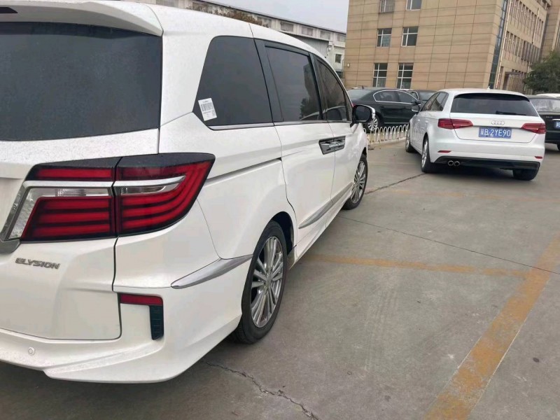 邯郸17年本田艾力绅7