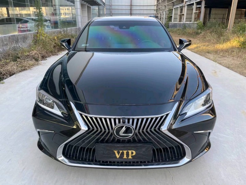 济宁18年雷克萨斯ES1