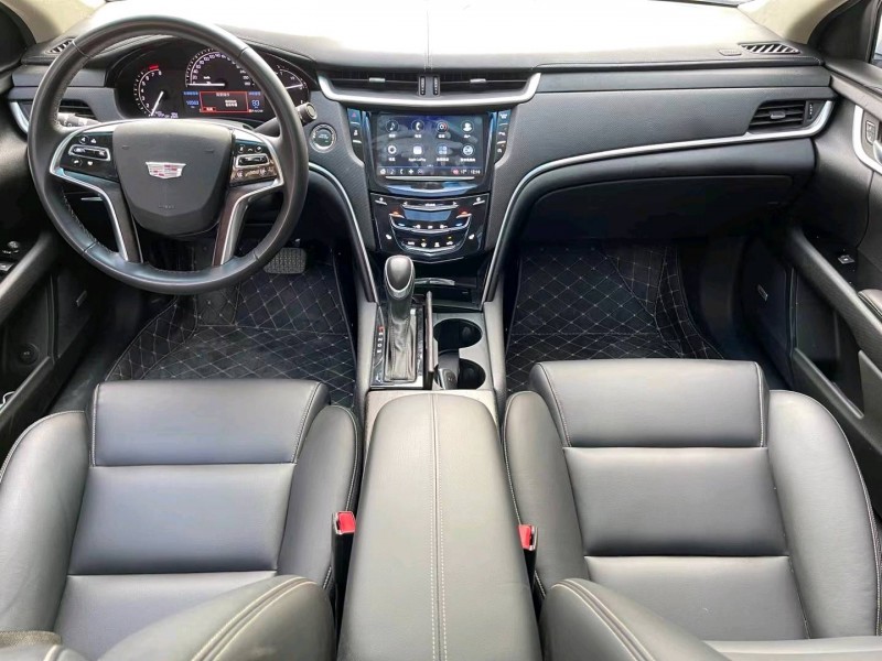 济宁19年凯迪拉克XTS6