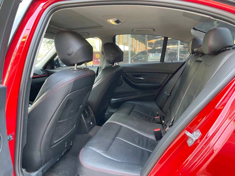 济宁15年宝马3系6