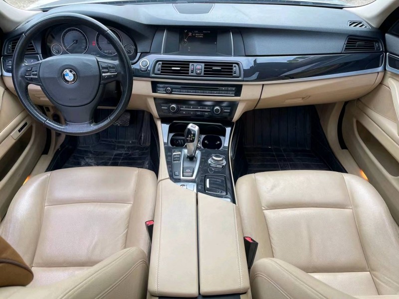 济宁15年宝马5系6