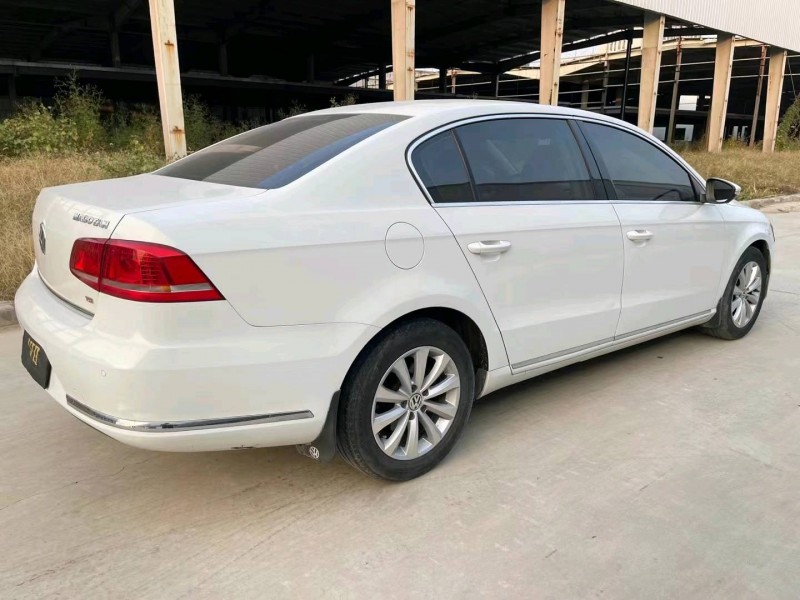 济宁14年大众迈腾7