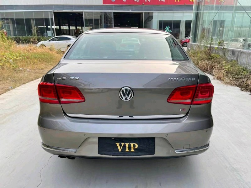 济宁14年大众迈腾9