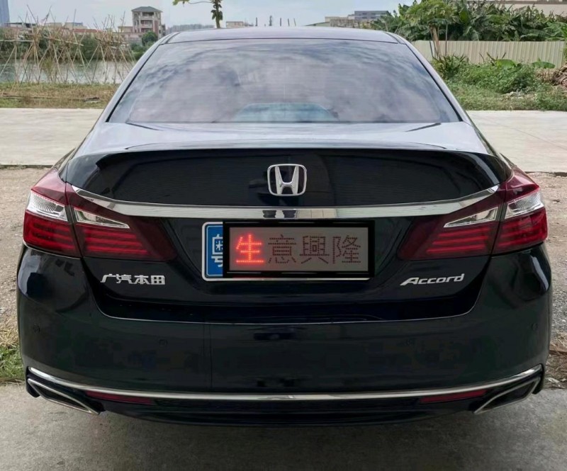 广州17年本田雅阁6