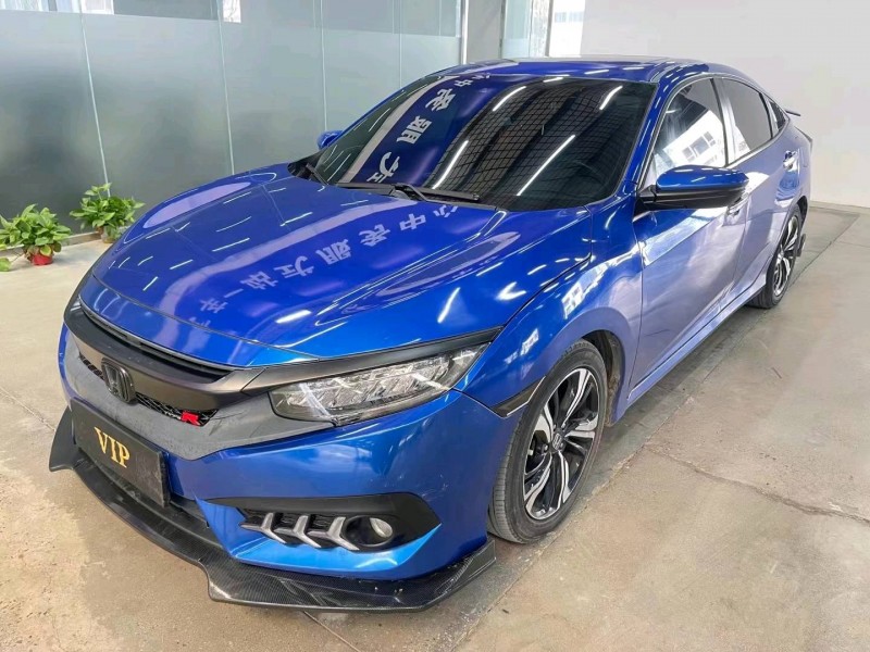 济宁17年本田思域3