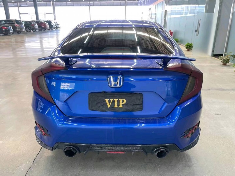 济宁17年本田思域9