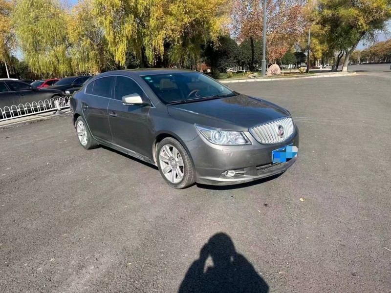 枣庄13年别克君越9