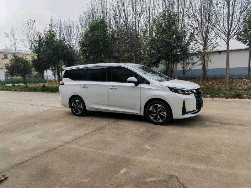 济南21年传祺M62