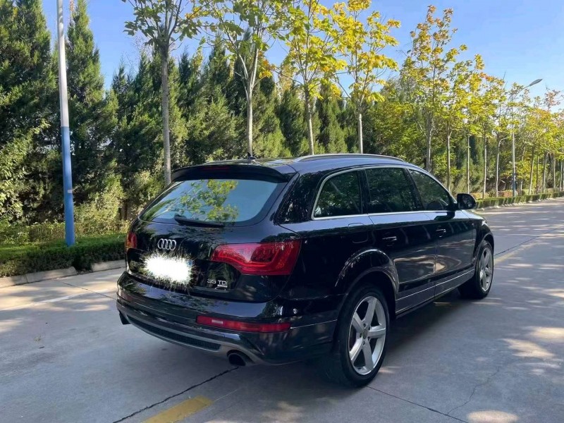 重庆15年奥迪Q72