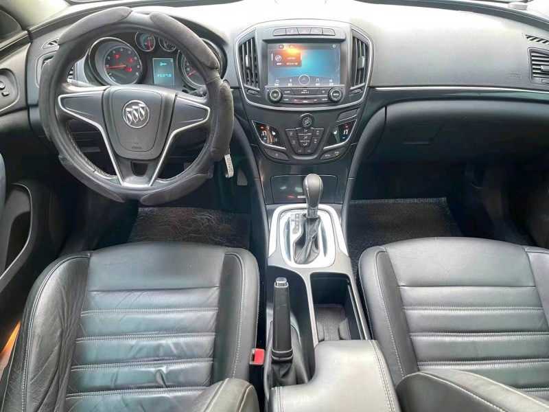 济宁14年别克君威5