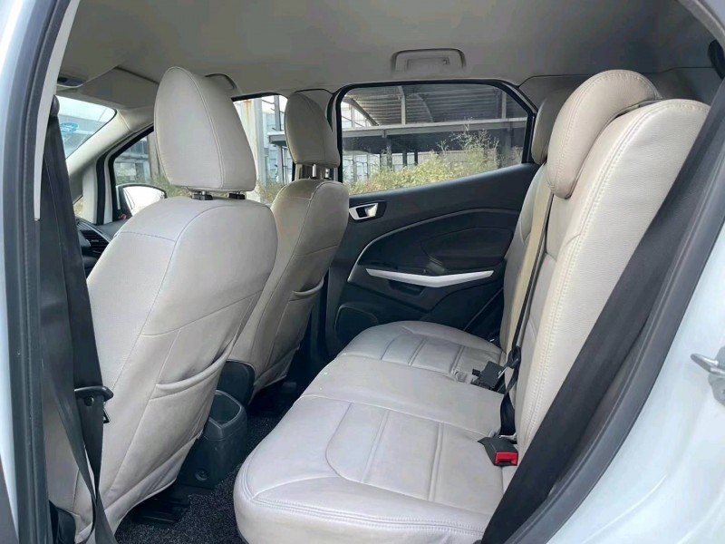 济宁16年福特翼搏4