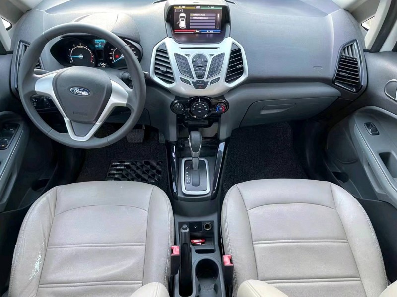 济宁16年福特翼搏5