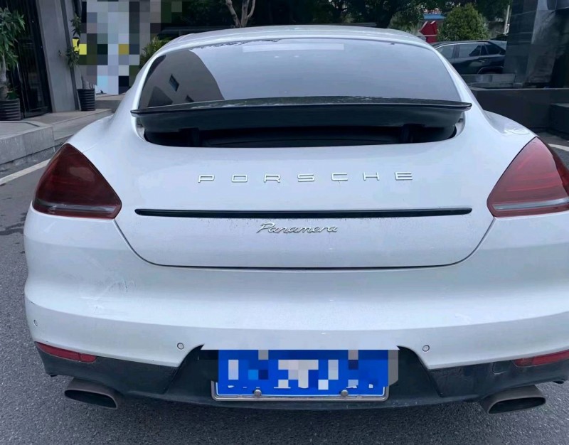 广州13年保时捷帕拉梅拉9