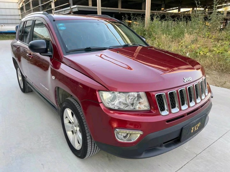 济宁13年Jeep指南者3