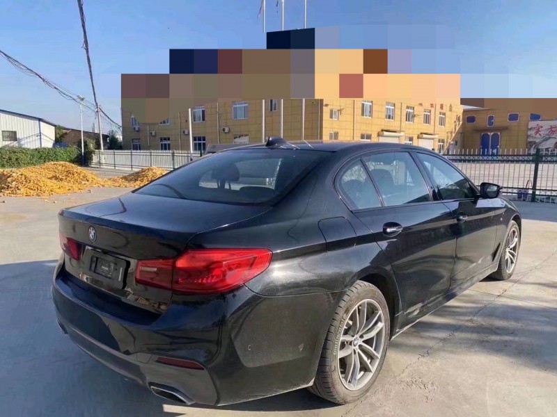 北京18年宝马5系8