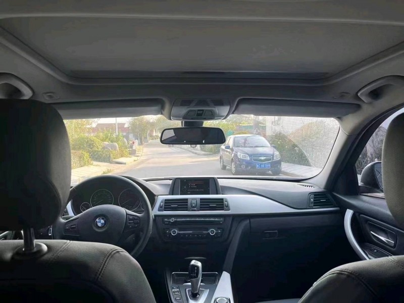 济南14年宝马3系6