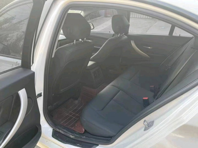 济南14年宝马3系5