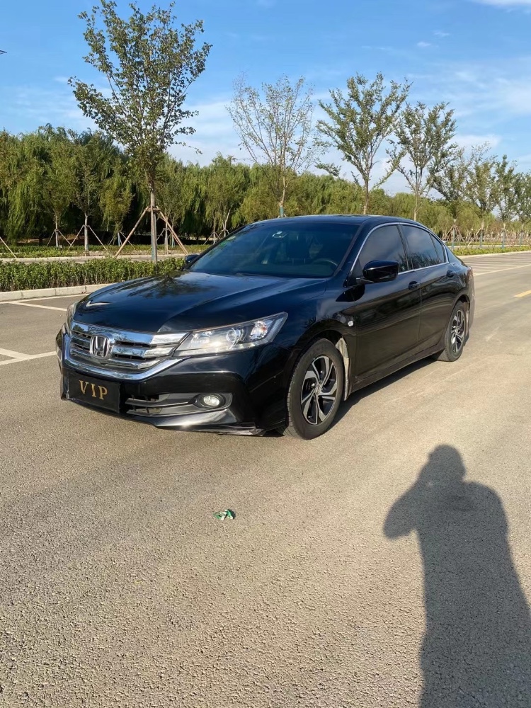 徐州15年本田雅阁5