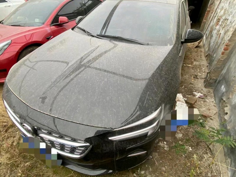 济南21年别克君威3