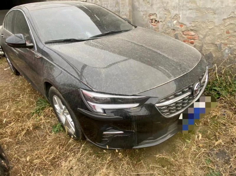 济南21年别克君威4