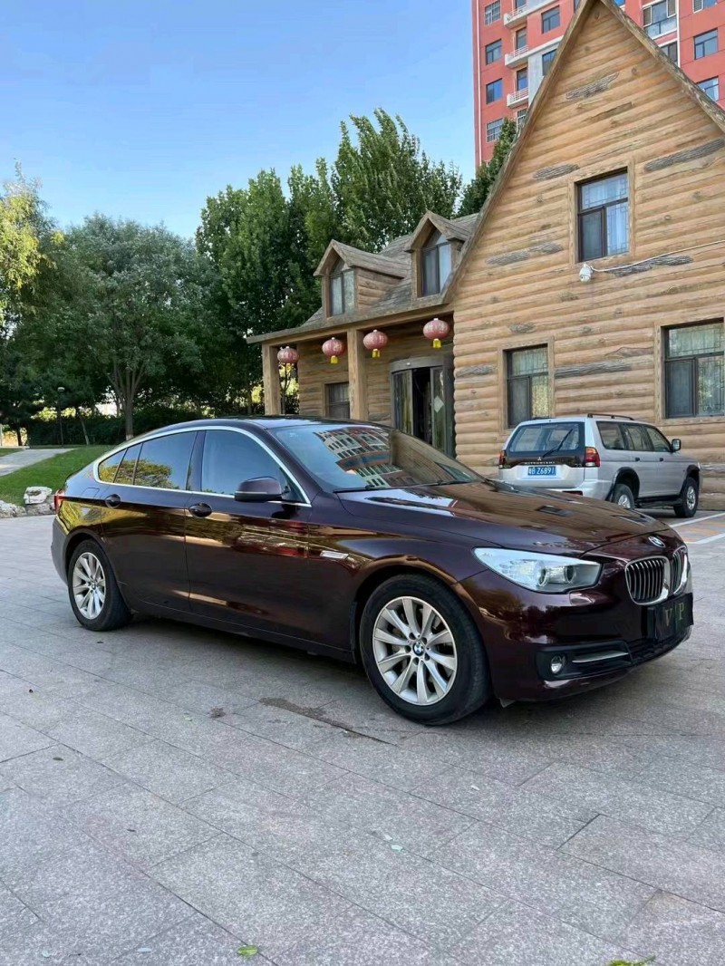 保定16年宝马5系GT3