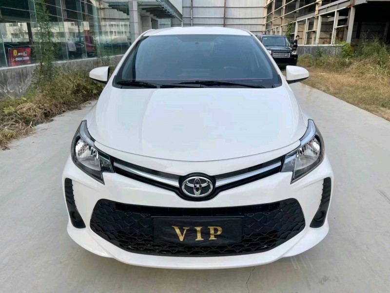 济宁22年丰田威驰1