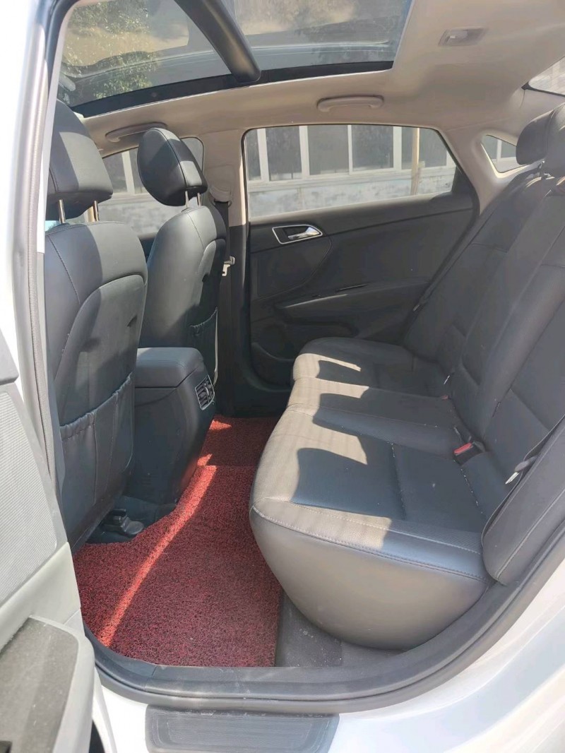 北京20年现代名图5