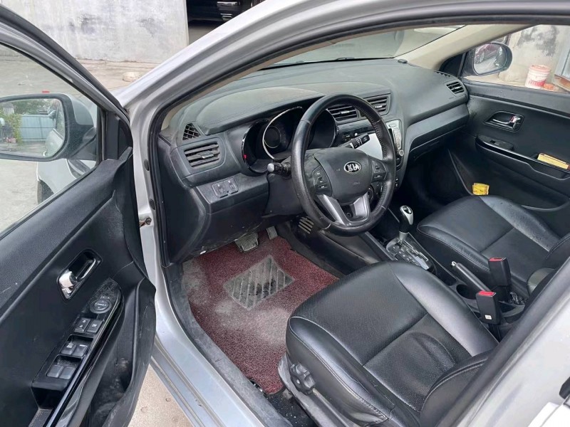 济宁13年起亚K26