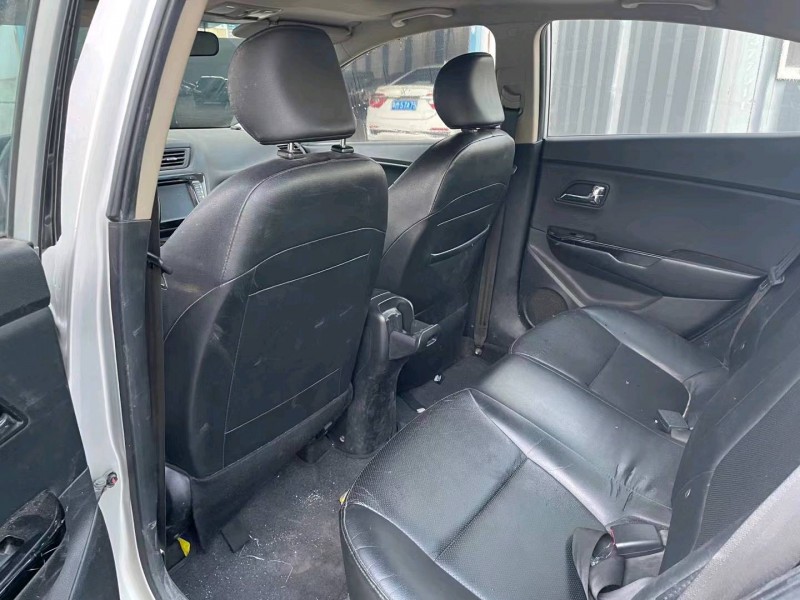 济宁13年起亚K25