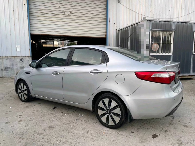 济宁13年起亚K27