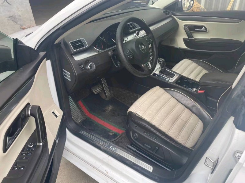 济宁14年大众CC5