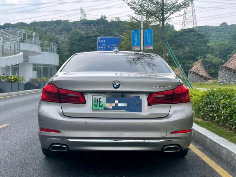 广州20年宝马5系9