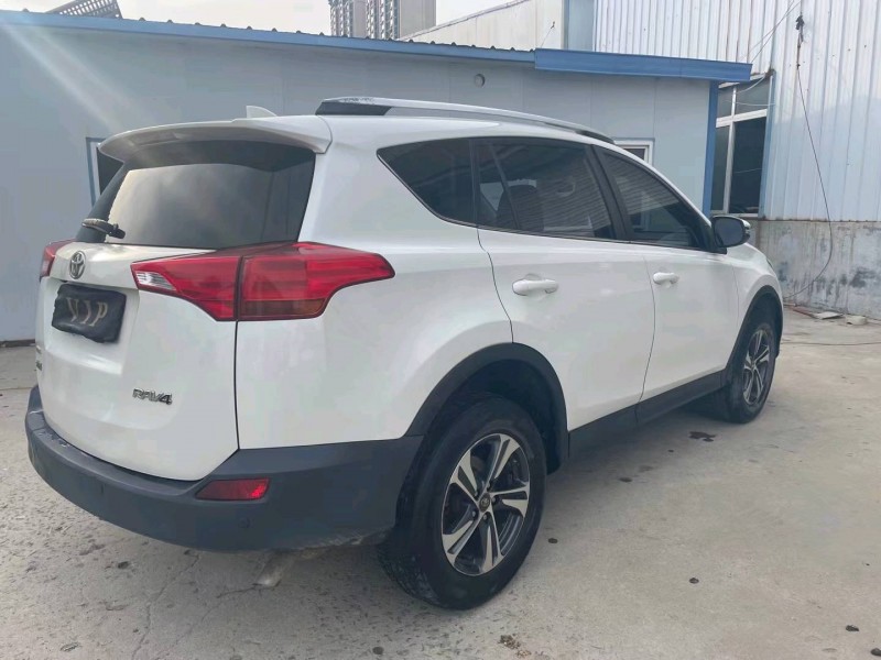 济宁15年丰田RAV4荣放8