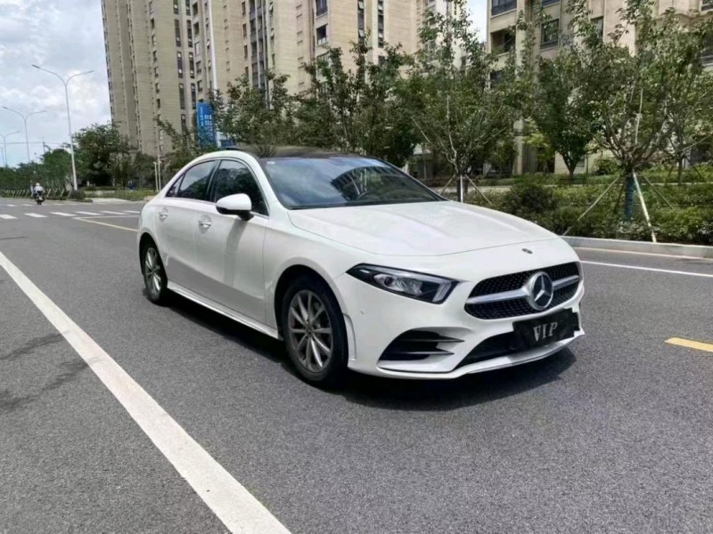 苏州20年奔驰A8