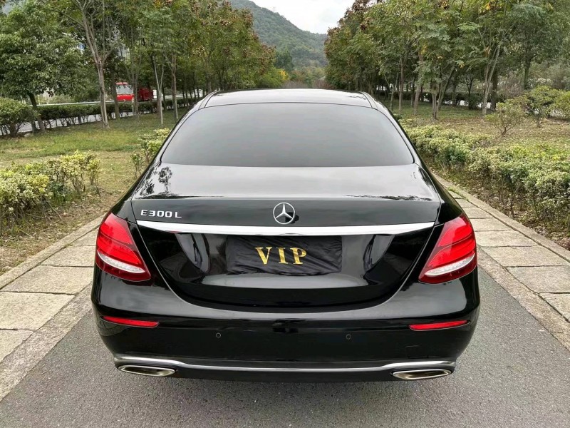 嘉兴17年奔驰E7