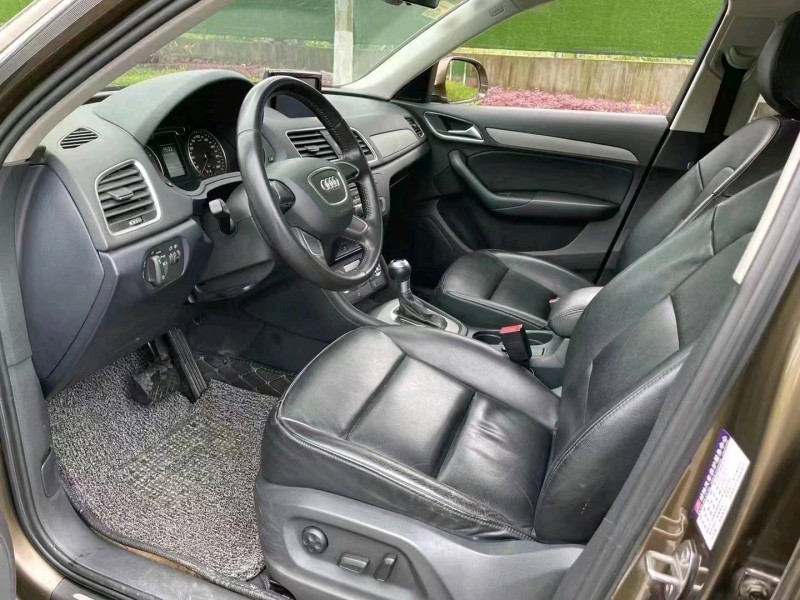 北京13年奥迪Q36