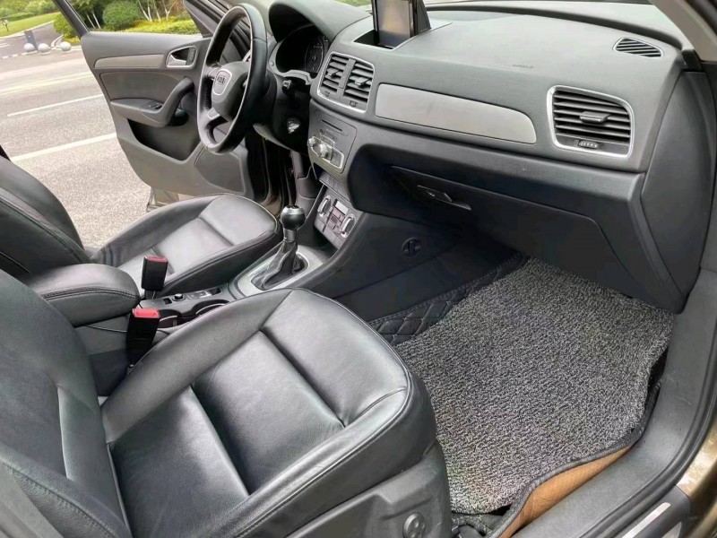 北京13年奥迪Q37