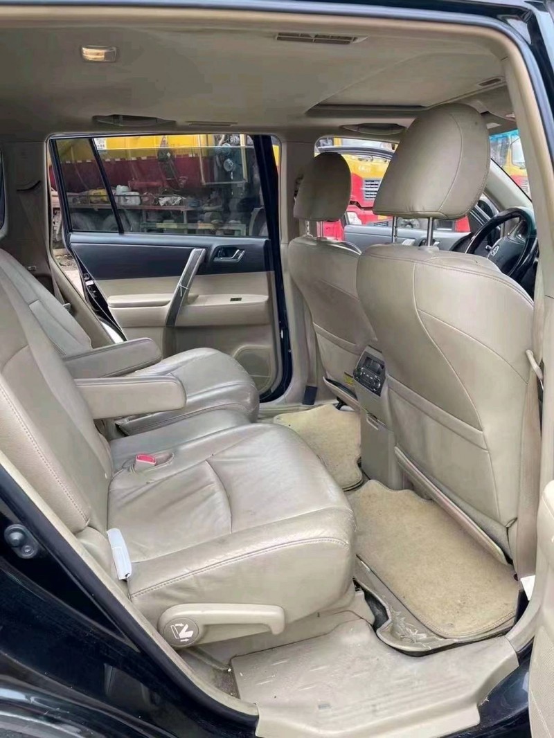 邯郸12年丰田汉兰达6