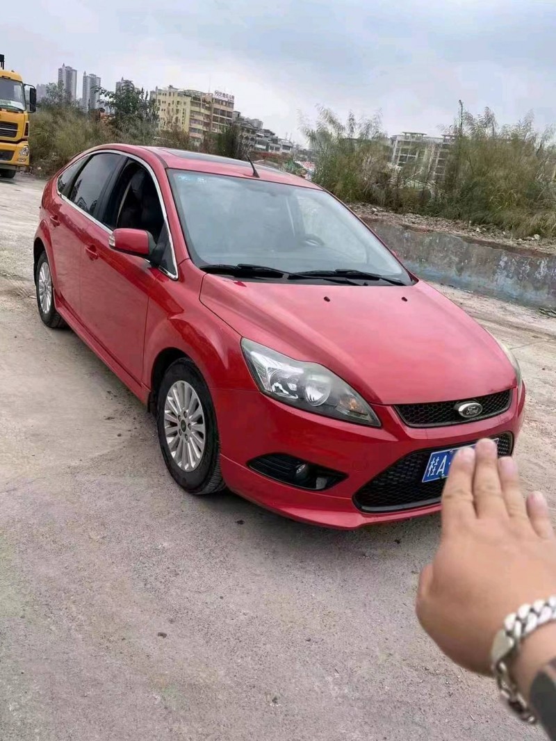 邯郸15年福特福克斯1