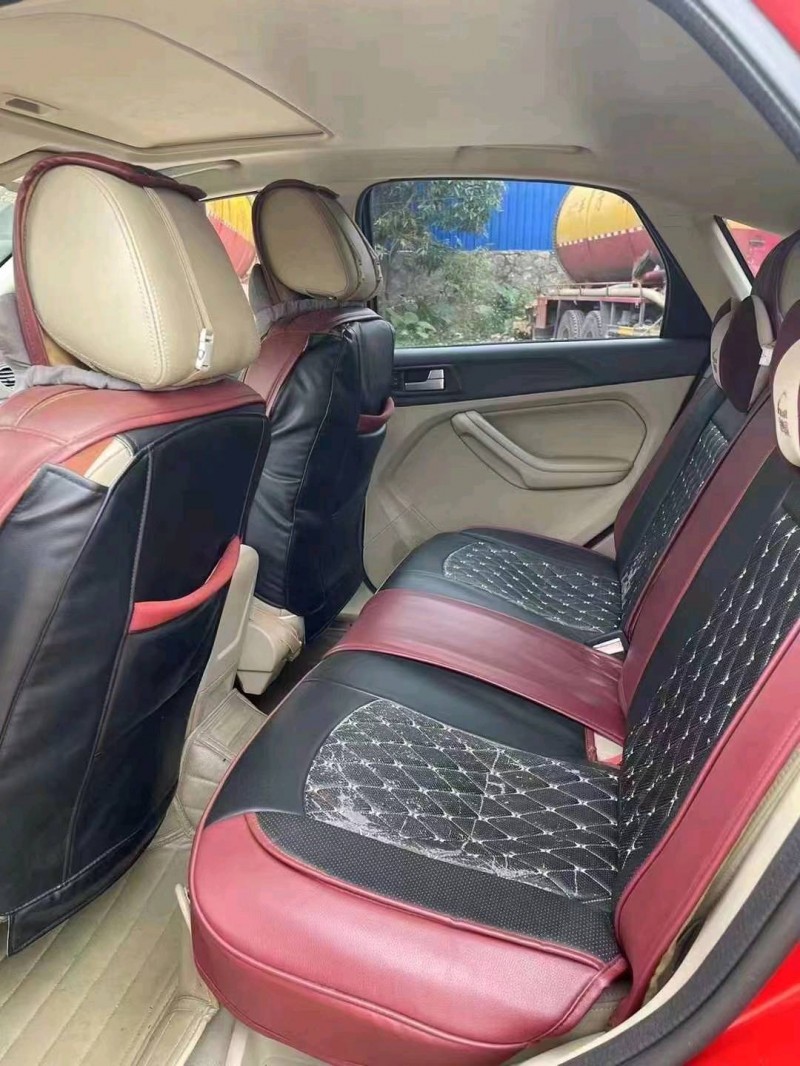 邯郸15年福特福克斯4