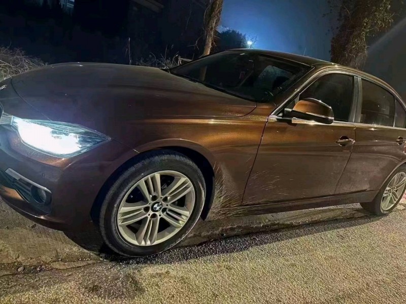 潍坊16年宝马3系2