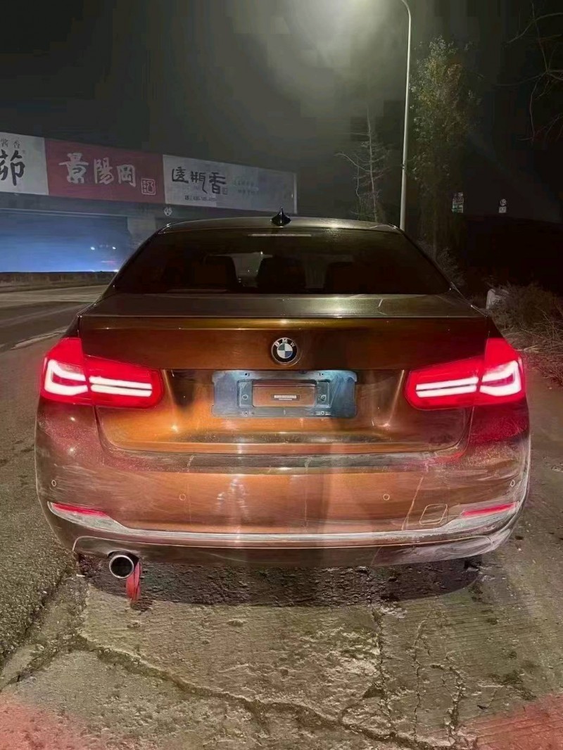 潍坊16年宝马3系8