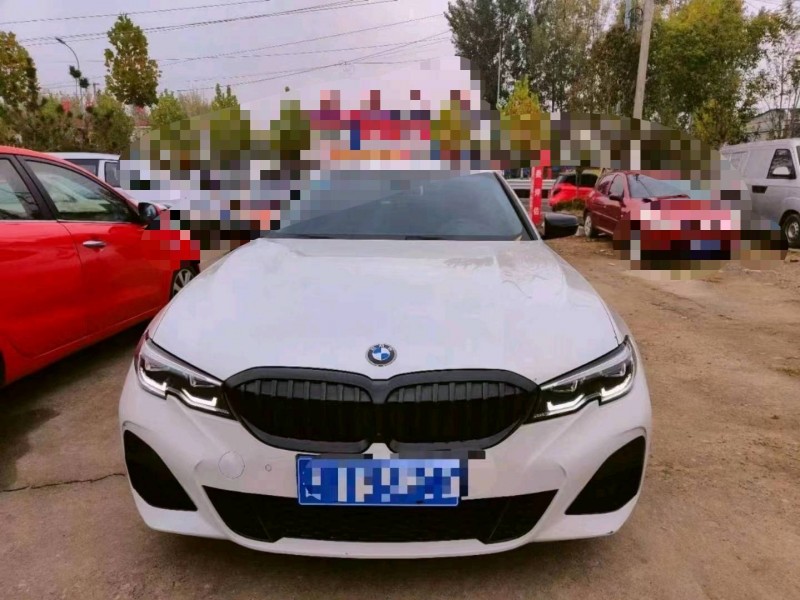 北京21年宝马3系1