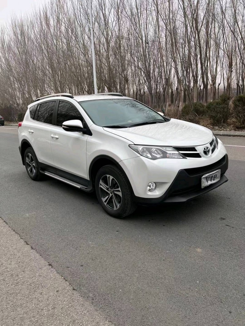 沈阳15年丰田RAV4荣放3