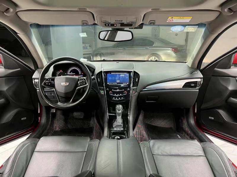 成都18年凯迪拉克ATS7