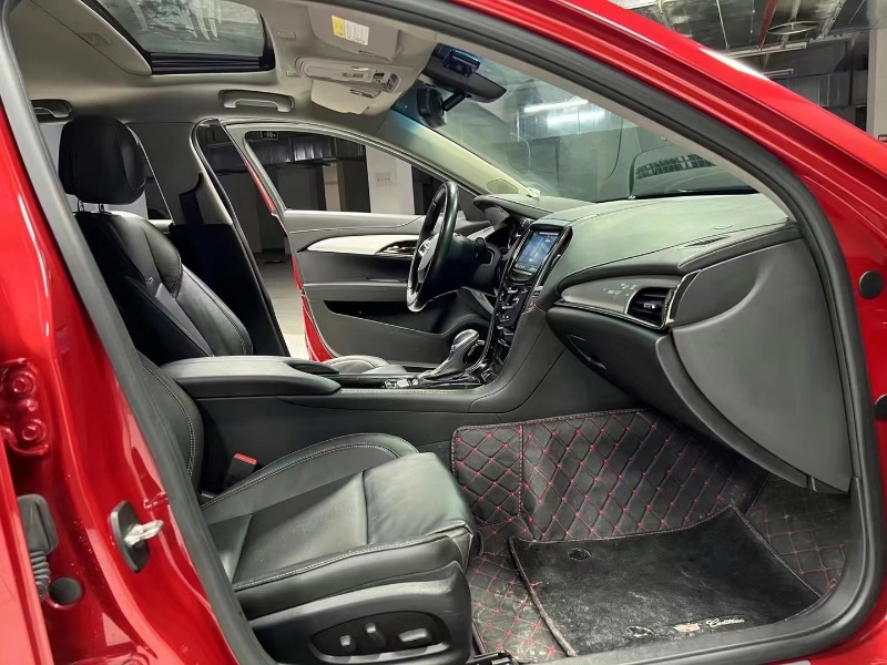 成都18年凯迪拉克ATS9